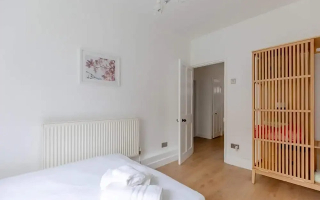 Central & Stylish 1BD Flat - 8mins to Greenwich!