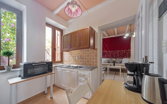 Kasteli Suites