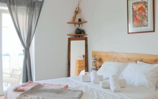 Sal da Costa Lodging