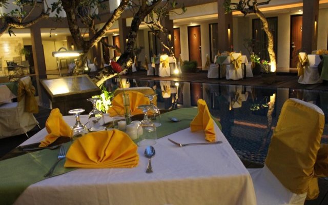 Hotel Santika Kuta Bali