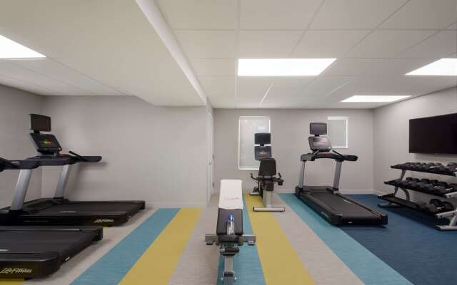 Sonesta Simply Suites Falls Church