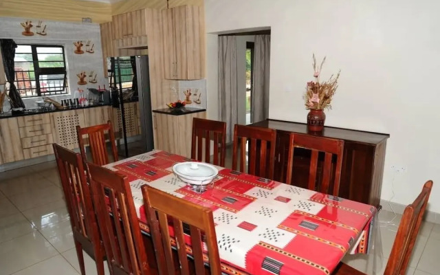 Pillacol Guest House