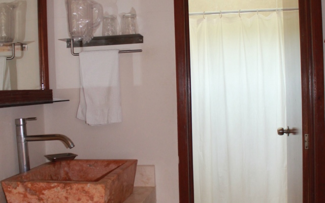 Hotel Cabanas Maria del Mar