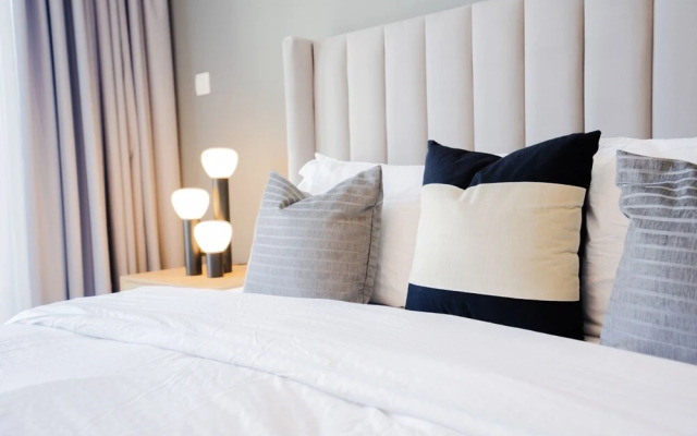 Nasma Luxury Stays - Harbour Views