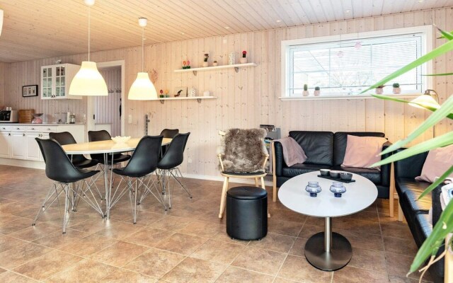 7 Person Holiday Home in Hals-by Traum