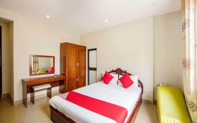 Nhue Giang Hotel by OYO Rooms