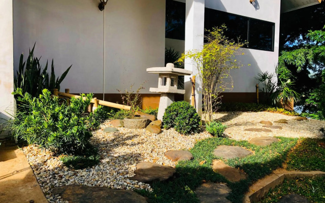 Chiangkhong Teak Garden Riverfront Onsen Hotel