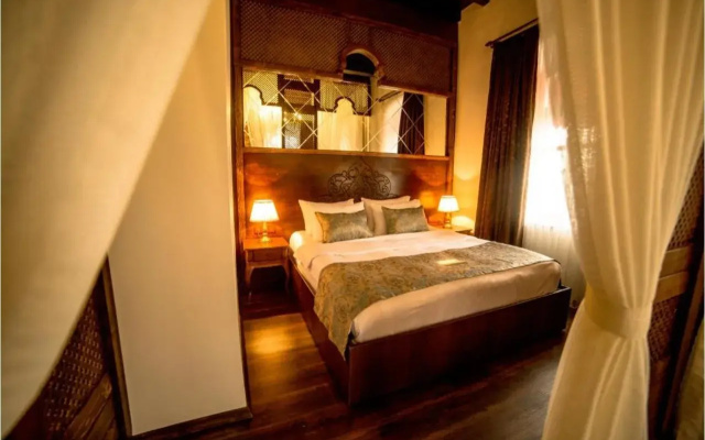 Panderma Port Hotel