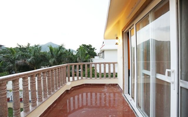 OYO 9428 Home Hill View Goverdhan Vilas