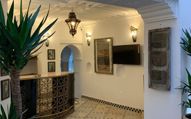 Riad Abaka by Ghali