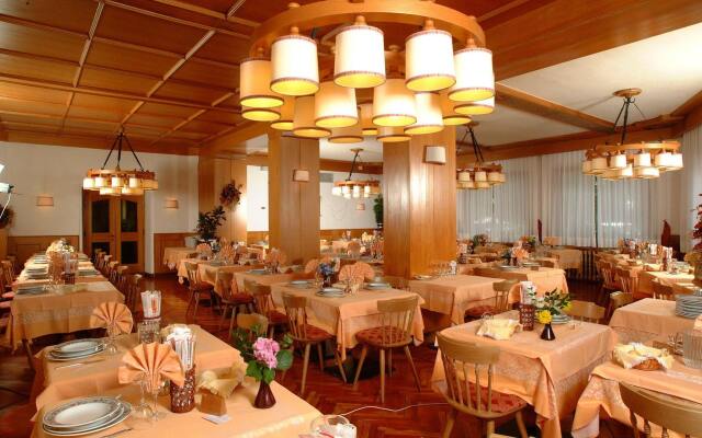 Hotel Pinzolo Dolomiti