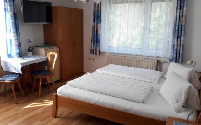 Gasthof-Pension Silvia