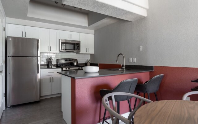 Domio Tempe Hip 1BR BBQ Grill
