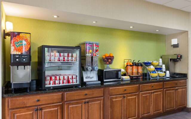 Days Inn by Wyndham Knoxville East