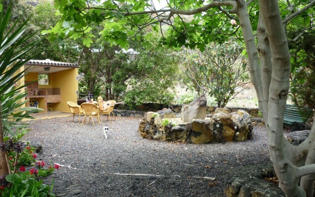 Corral Casita Blanca by Isla Bonita
