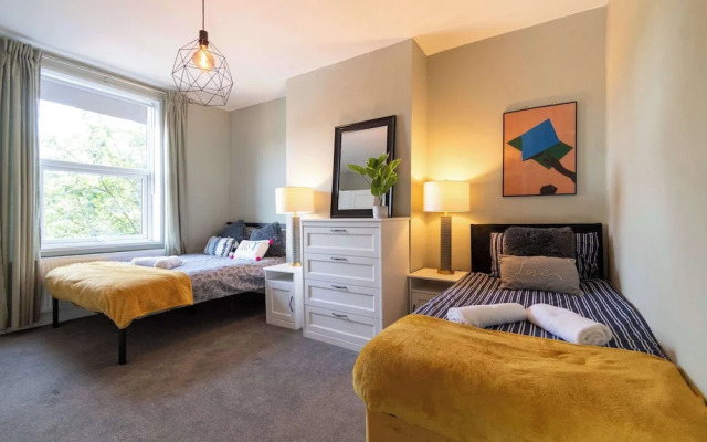 Host Stay Argie House