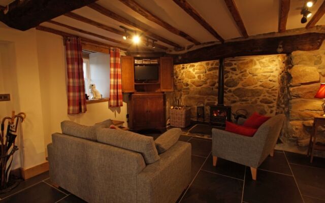 Holiday Home Bwthyn Braf