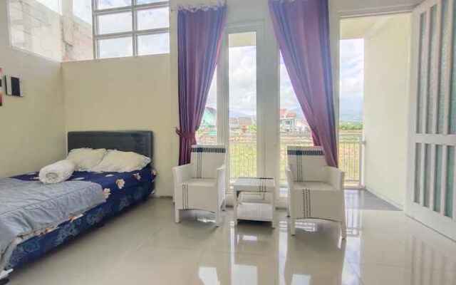 Villa Ratimaya B4 by N2K