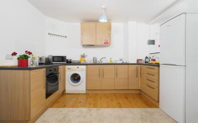Central Hackney Apartment