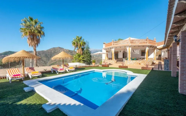 Villa La Coscoja by At Home Costa del Sol