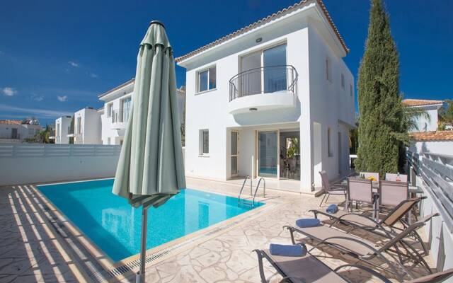 Cyprus Villa Near the Beach, Paralimni Villa 1289