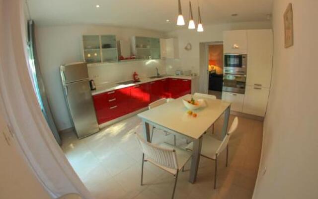 Apartment Pinus