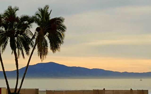 Pacific Crest Hotel Santa Barbara