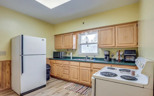 Winter Sports Paradise: Wisconsin Family Home