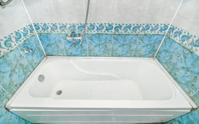 M Estate 2 Room U.Hajibeyov Street.