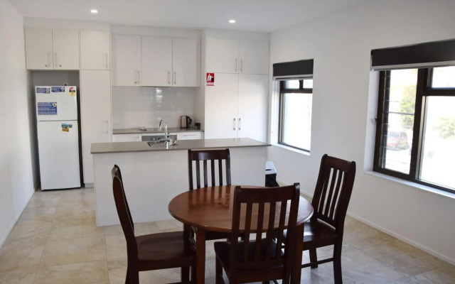 Waterford Apartment 5