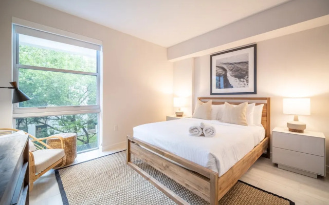 Tucker at Palmer Dadeland Miami