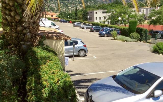 Studio in Vence, With Wonderful Mountain View, Private Pool, Furnished