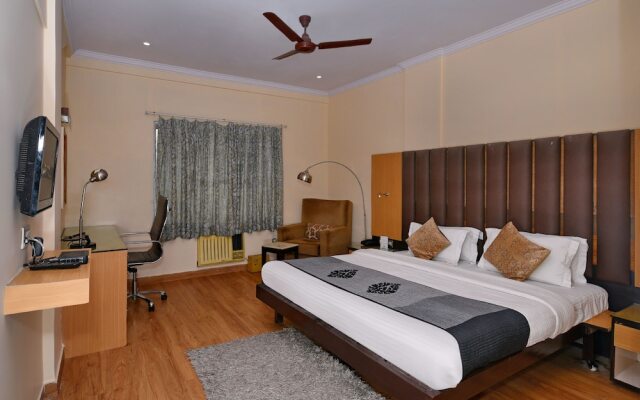 OYO 10706 Hotel Siddhartha