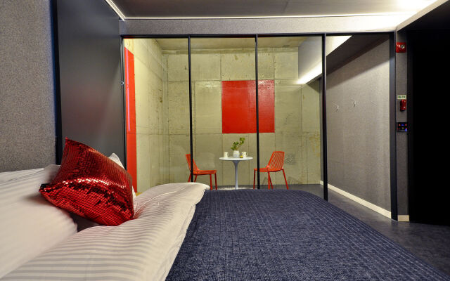 Boutique Hotel H