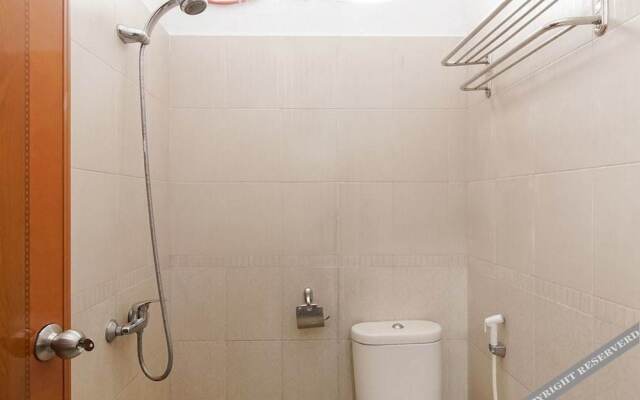 RedDoorz Near Universitas LP3i Medan