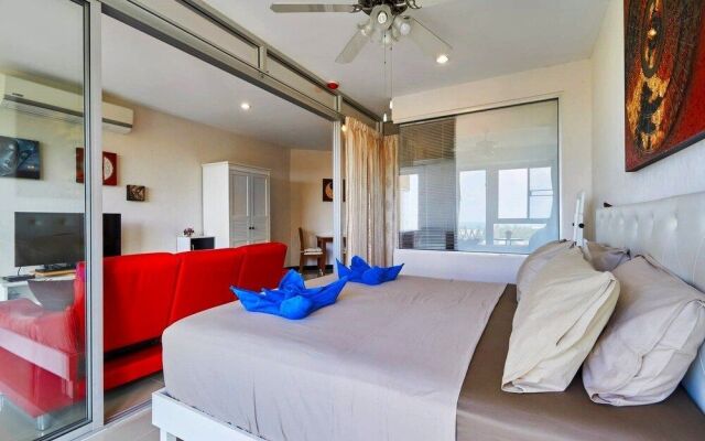 Chic Karon Beach by PHR