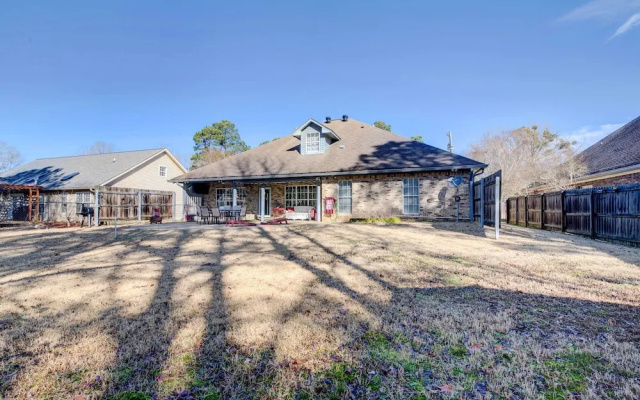 Starkville Vacation Rental ~ 2 Mi to Msu!