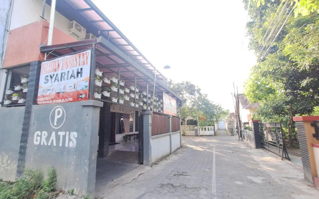 OYO 3006 Falisha Homestay Syariah