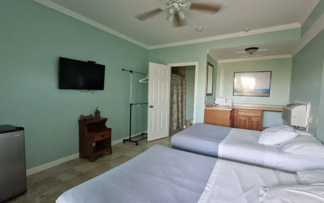 Sandcastle Beachfront Inn