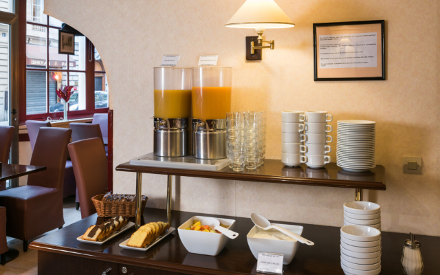 Pax Opera Hotel