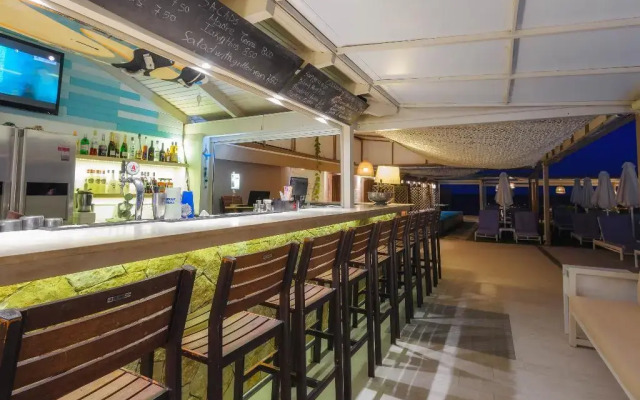 Iakinthos Tsilivi Beach