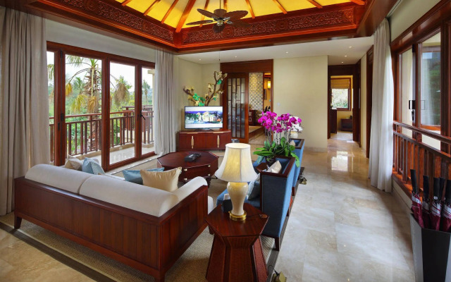 Sanya Ocean Sonic Banling Hotspring Resort