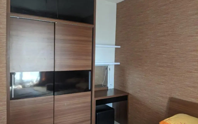 Pinewood Apartment by Vial