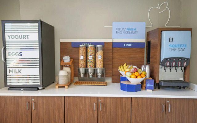 Holiday Inn Express & Suites Raleigh North - Wake Forest by IHG