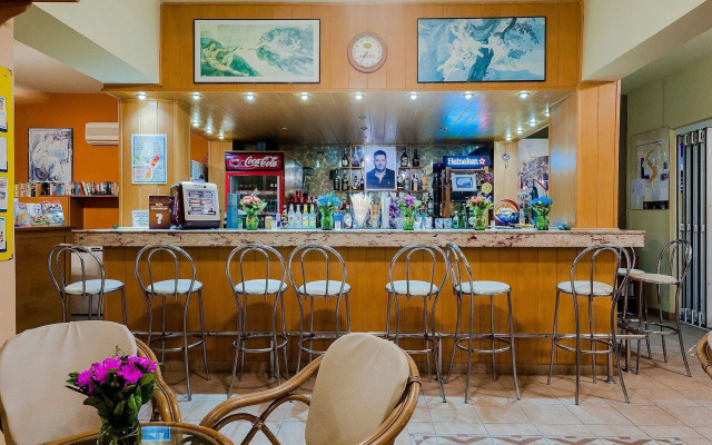 Esmeralda Hotel