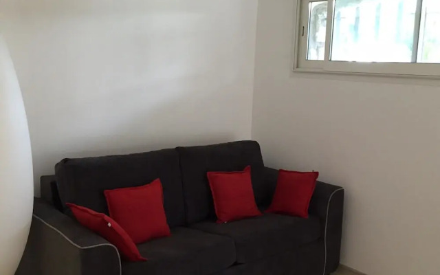 Studio In Vence With Wonderful City View Private Pool Enclosed Garden 8 Km From The Beach