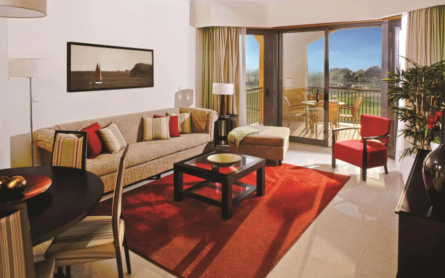 The Residences at Victoria	