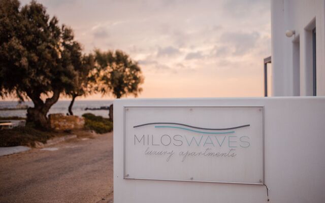 Milos Waves