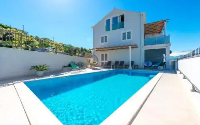 Apartments Sandra Solitudo III