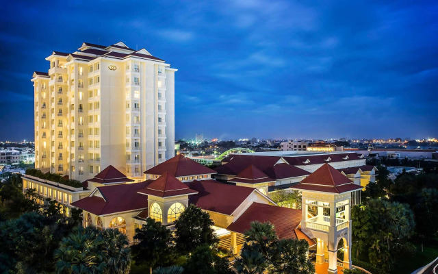 Sofitel Phnom Penh Phokeethra